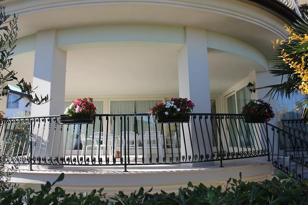 Holidays Apartment Verdelago Desenzano del Garda