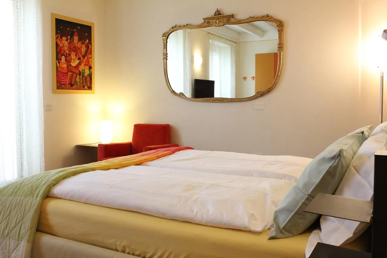 Holidays Apartment Verdelago Desenzano del Garda 0*,