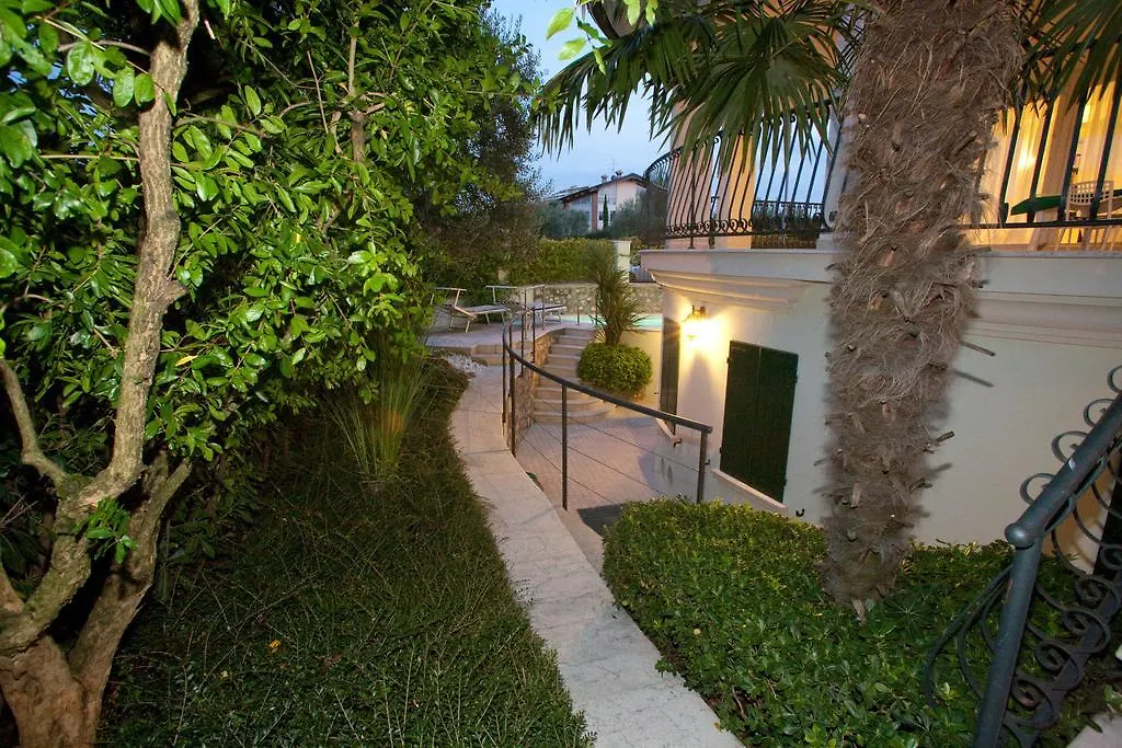 Holidays Apartment Verdelago Desenzano del Garda