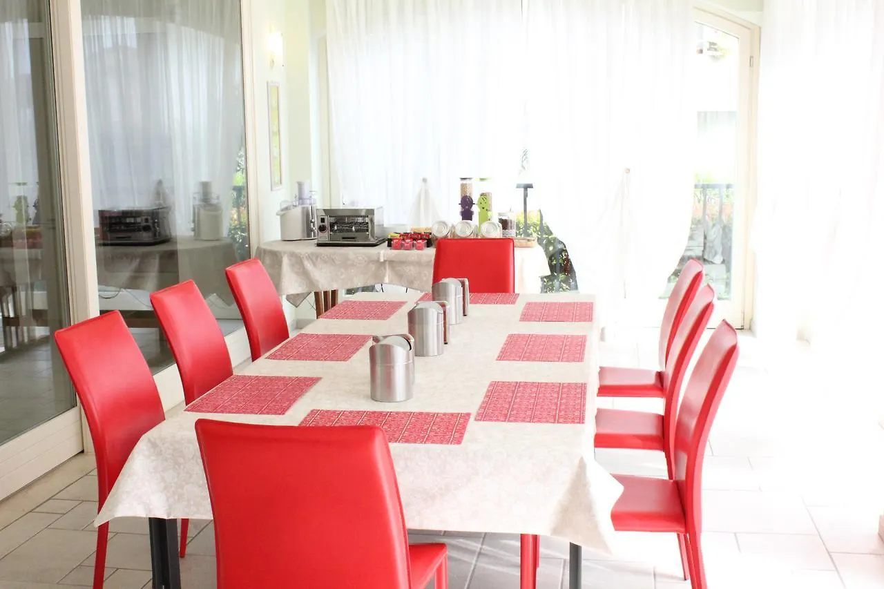 Holidays Apartment Verdelago Desenzano del Garda