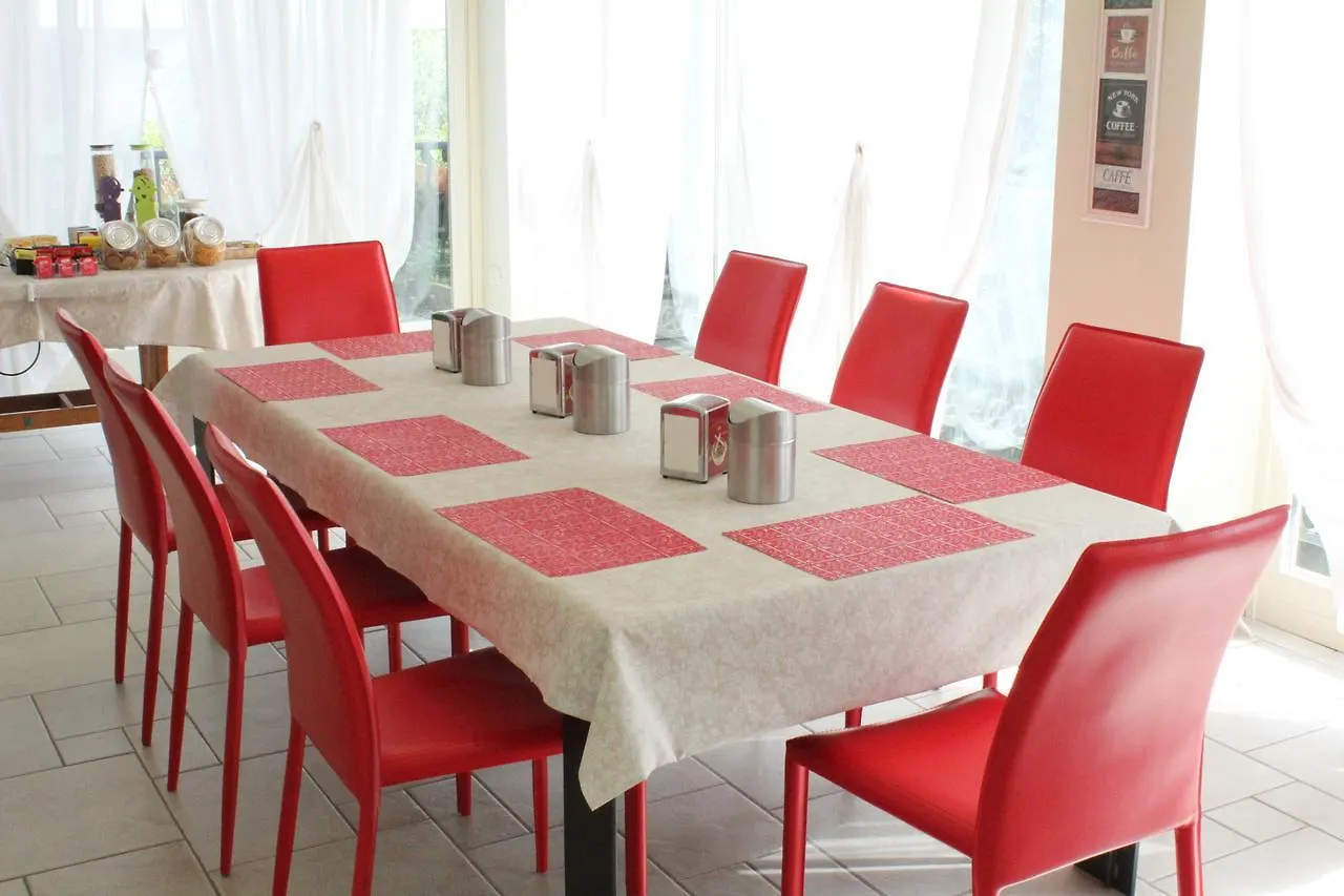 Holidays Apartment Verdelago Desenzano del Garda Italy