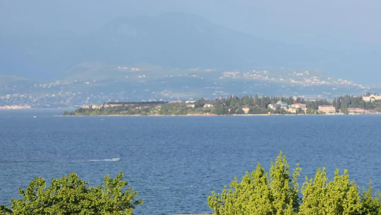 Holidays Apartment Verdelago Desenzano del Garda