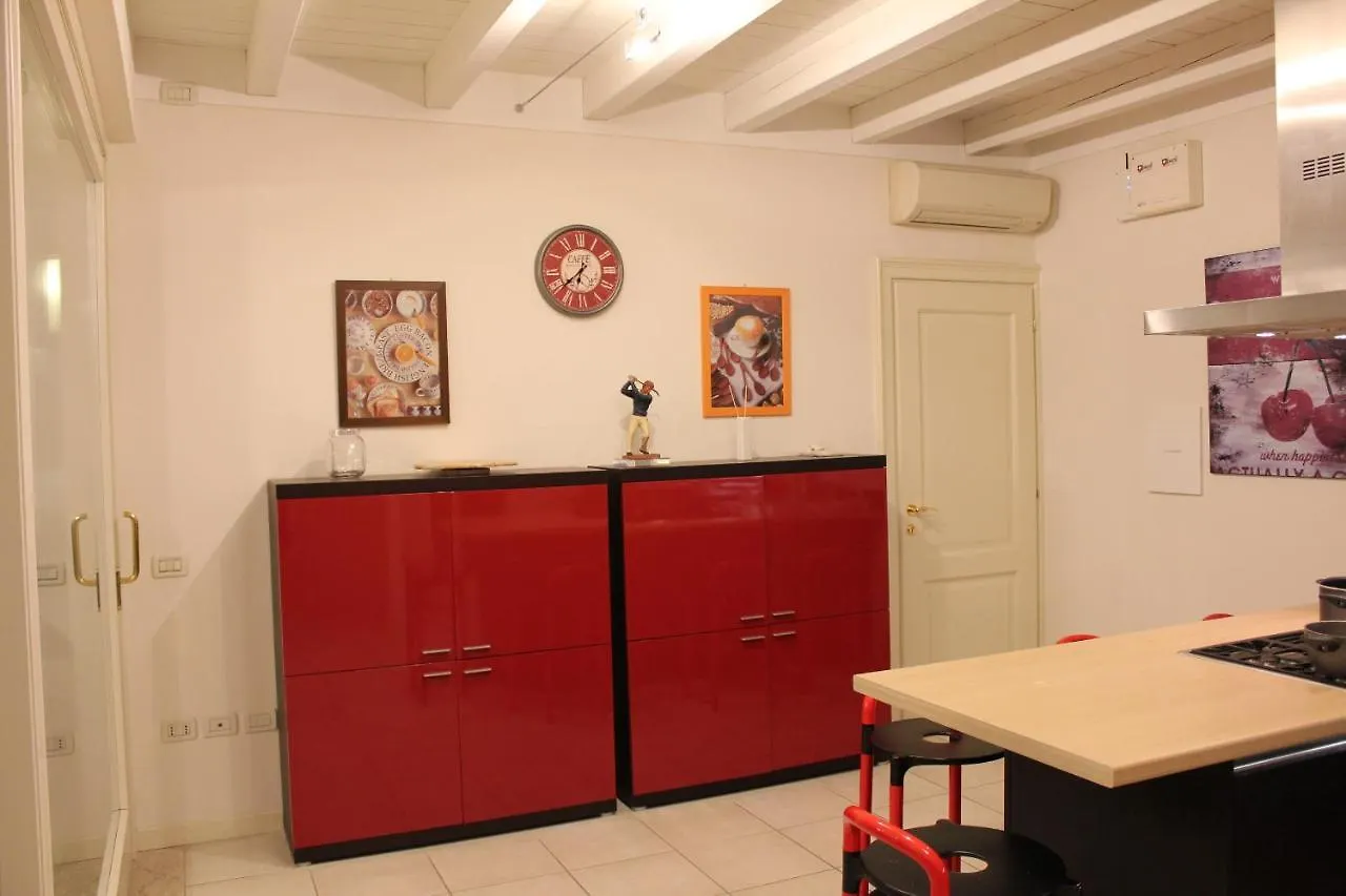 Holidays Apartment Verdelago Desenzano del Garda Italy